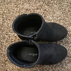 Cat and jack boots for girls